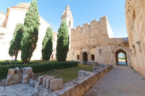 Claustro del monasterio de la Valldigna